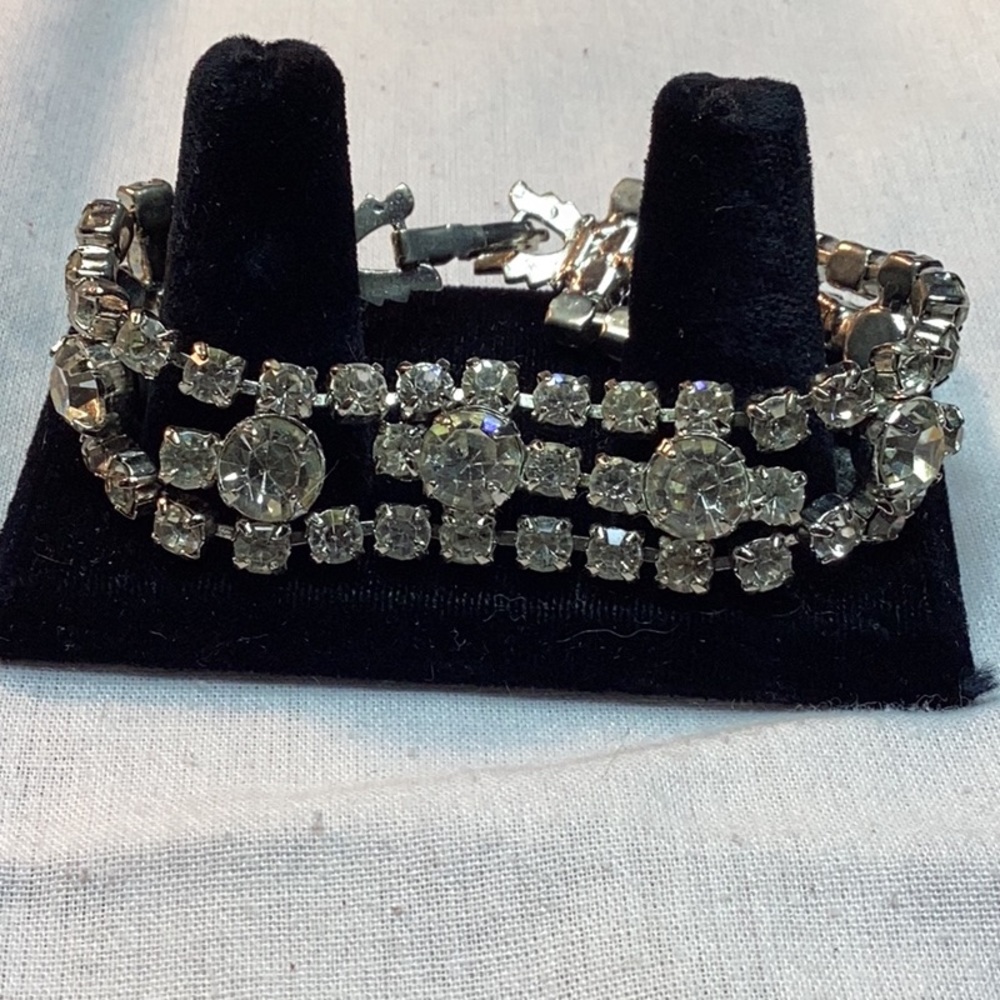 Vintage rhinestone crystal bracelet